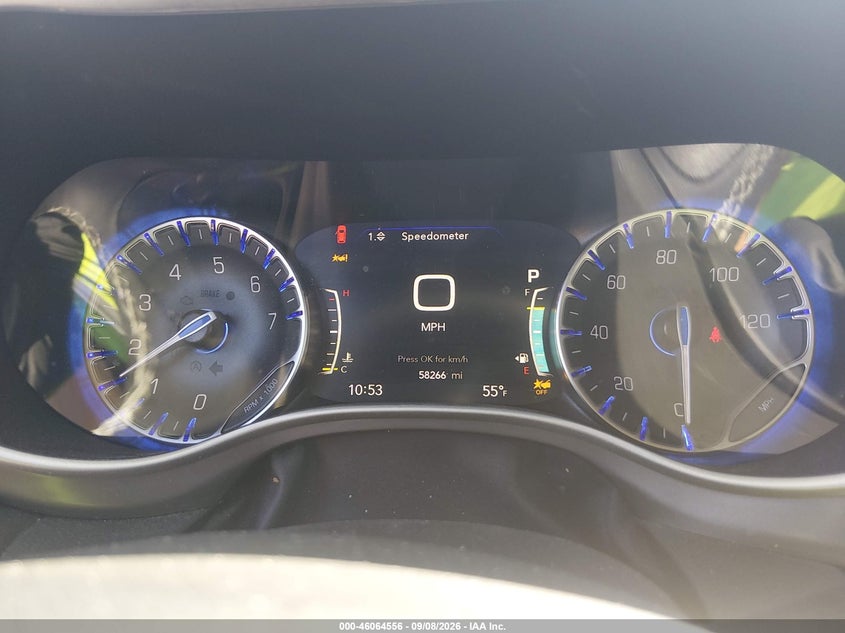 2025 CHRYSLER PACIFICA auction photo 7
