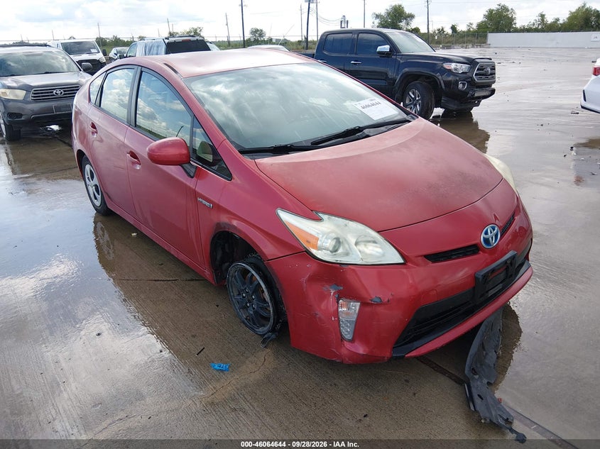 2013 TOYOTA PRIUS auction photo 1