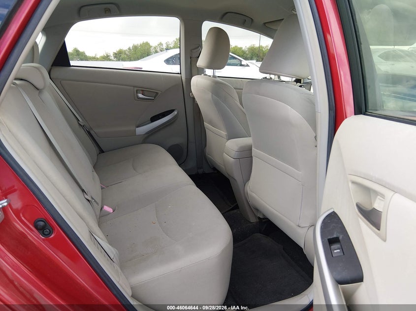 2013 TOYOTA PRIUS auction photo 8