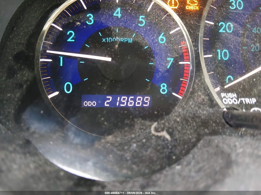 2008 TOYOTA SIENNA auction photo 7