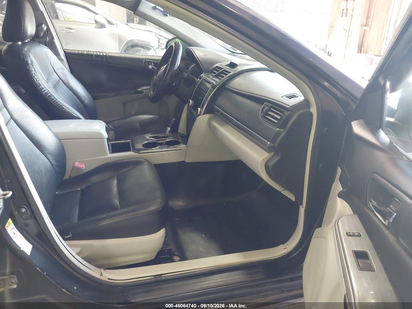 2012 TOYOTA CAMRY HYBRID auction photo 5
