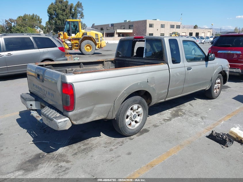 2001 NISSAN FRONTIER — zdjęcie 4