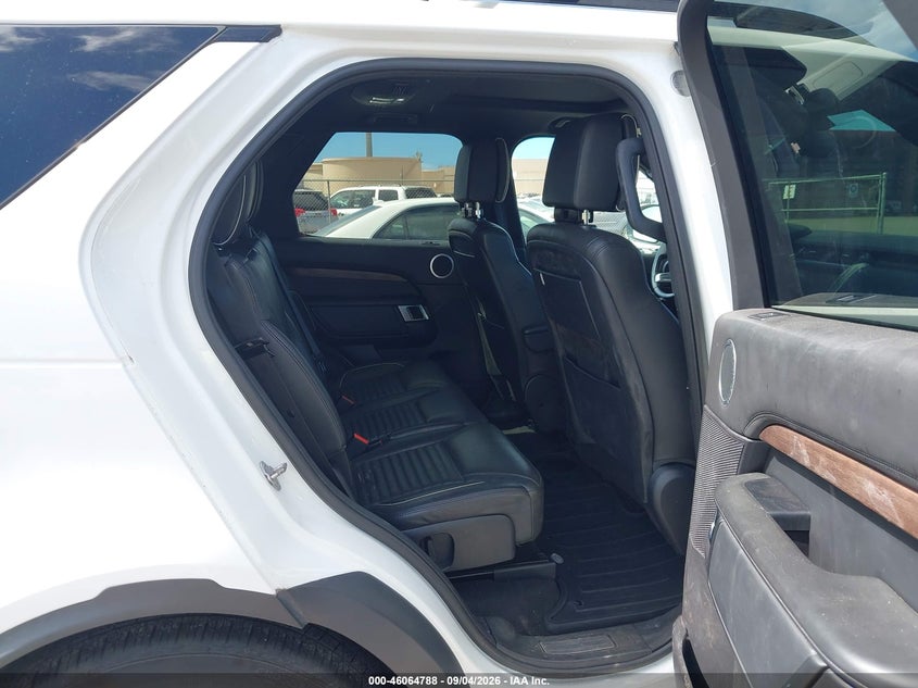 2018 LAND ROVER DISCOVERY auction photo 8
