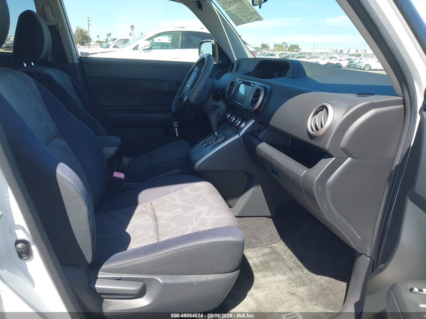 SCION XB 2013 VIN JTLZE4FE1DJ038800