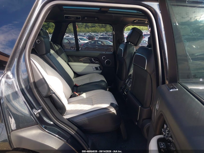 LAND-ROVER RANGE ROVER 2018 VIN SALGW2SE0JA514355