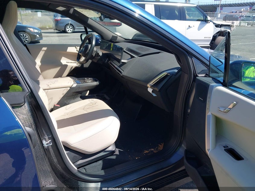BMW IX - zdjęcie 5