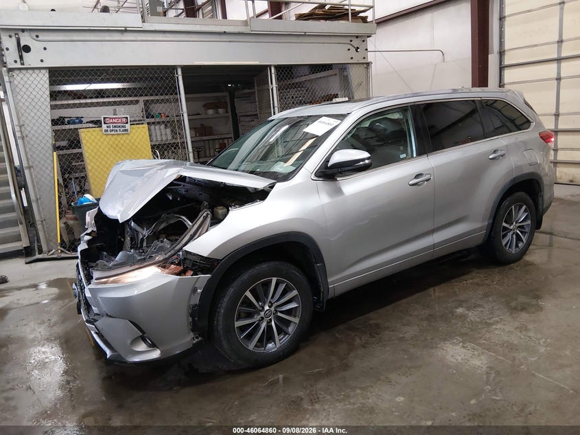 Vin: 5tdjzrfh9js541350, lot: 46564387, toyota highlander xle 20182