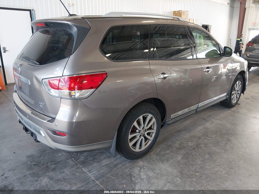 2014 NISSAN PATHFINDER auction photo 4