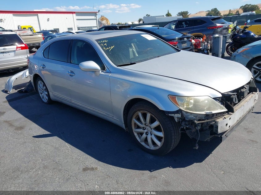 2007 LEXUS LS 460 auction photo 1