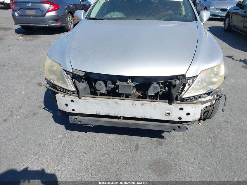 2007 LEXUS LS 460 auction photo 6