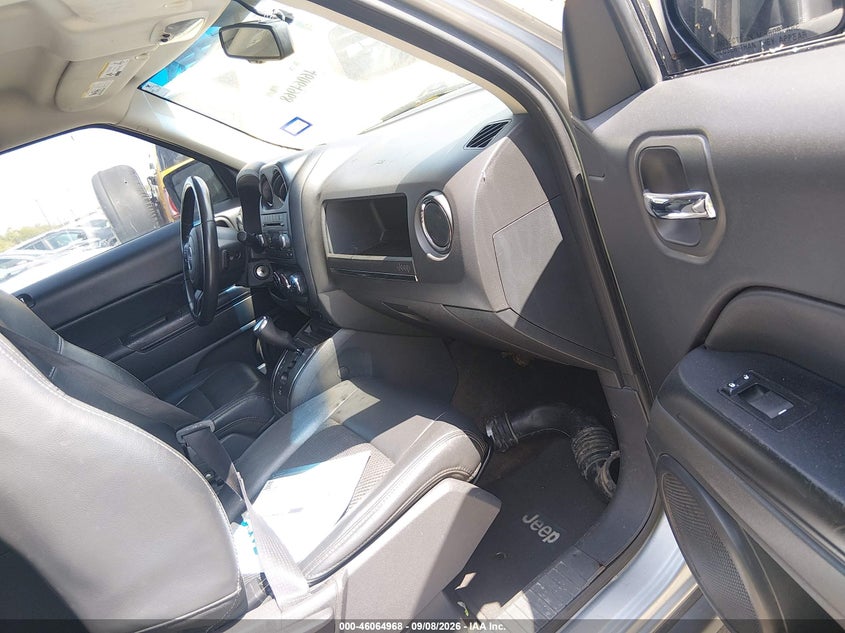 2016 JEEP PATRIOT auction photo 5