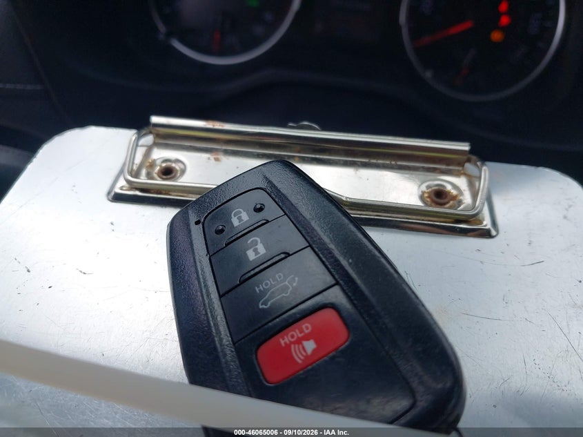 TOYOTA RAV4 - zdjęcie 11