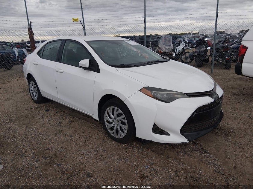 TOYOTA COROLLA LE