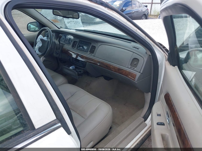 MERCURY GRAND MARQUIS 2010 VIN 2MEBM7FV9AX613437