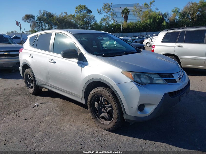 2015 TOYOTA RAV4 auction photo 1