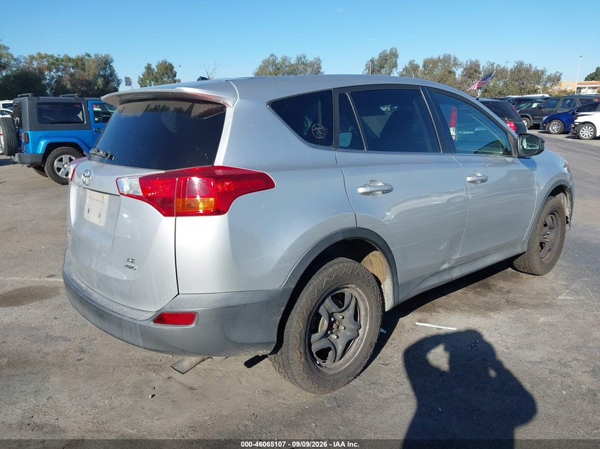 2015 TOYOTA RAV4 auction photo 4