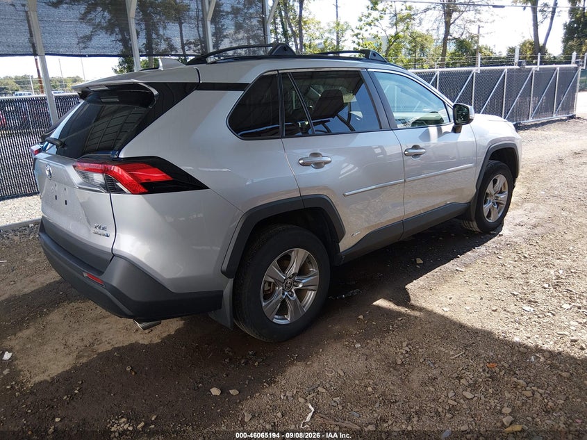 TOYOTA RAV4 HYBRID - zdjęcie 4