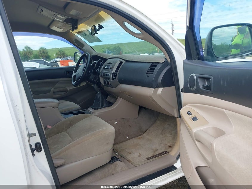 2006 TOYOTA TACOMA auction photo 5