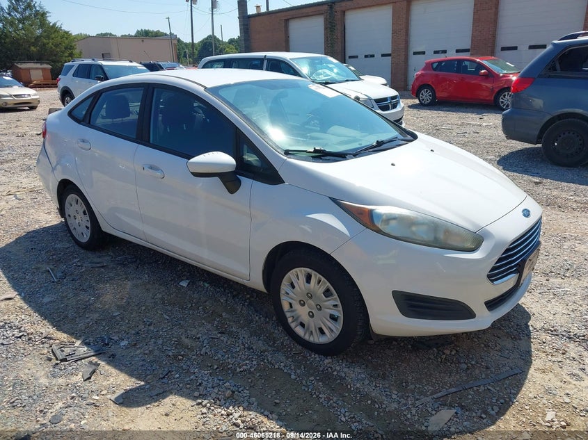 Vin: 3fadp4aj7fm140845, lot: 46564745, ford fiesta s 2015 img_1