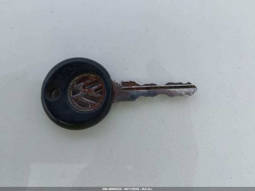 VOLKSWAGEN RABBIT 1981 VIN 1V1KG0176BV169819