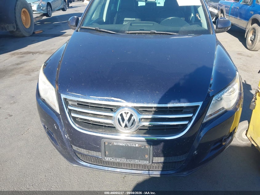 2011 VOLKSWAGEN TIGUAN auction photo 6