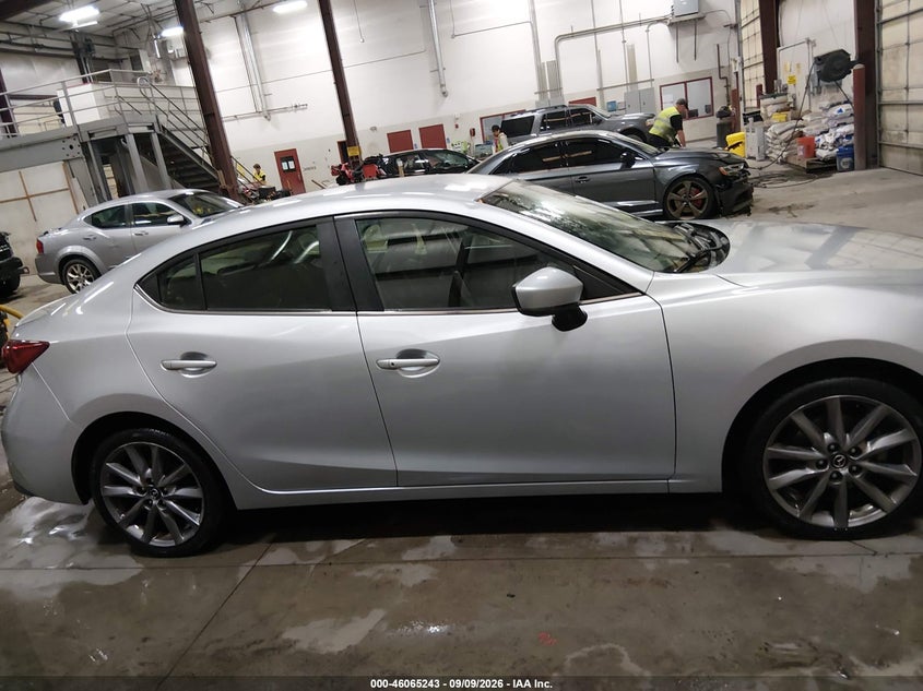 MAZDA MAZDA3 2018 VIN 3MZBN1V30JM199503