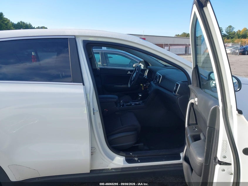2017 KIA SPORTAGE auction photo 5