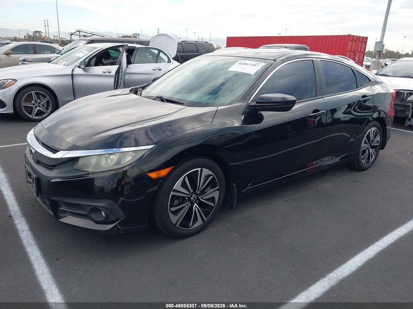 2017 HONDA CIVIC auction photo 2