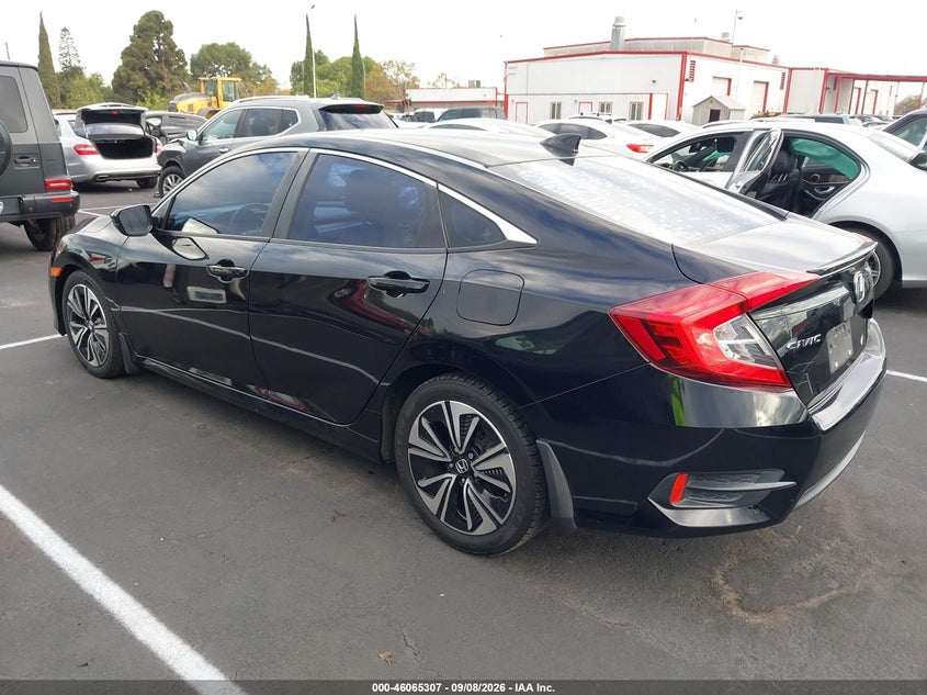 2017 HONDA CIVIC auction photo 3