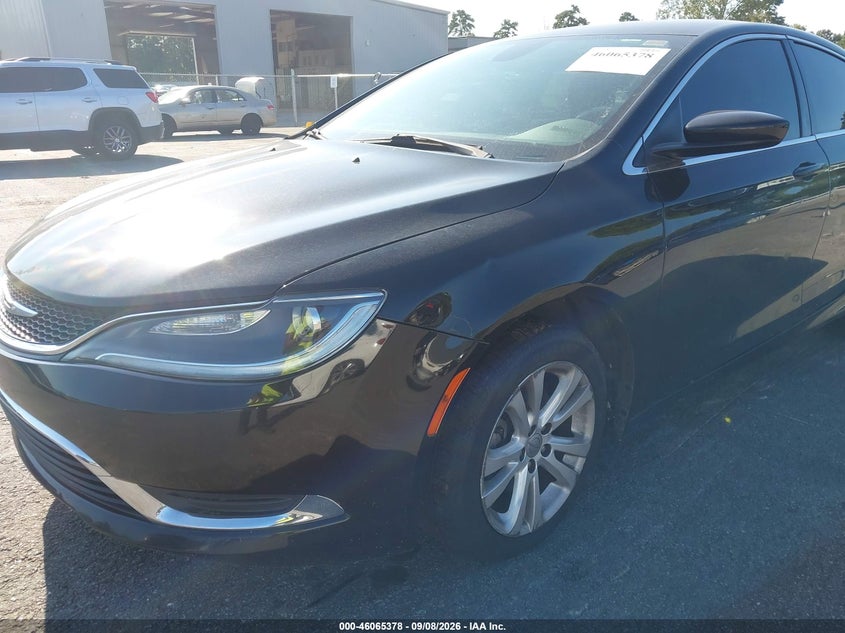 2016 CHRYSLER 200 auction photo 6
