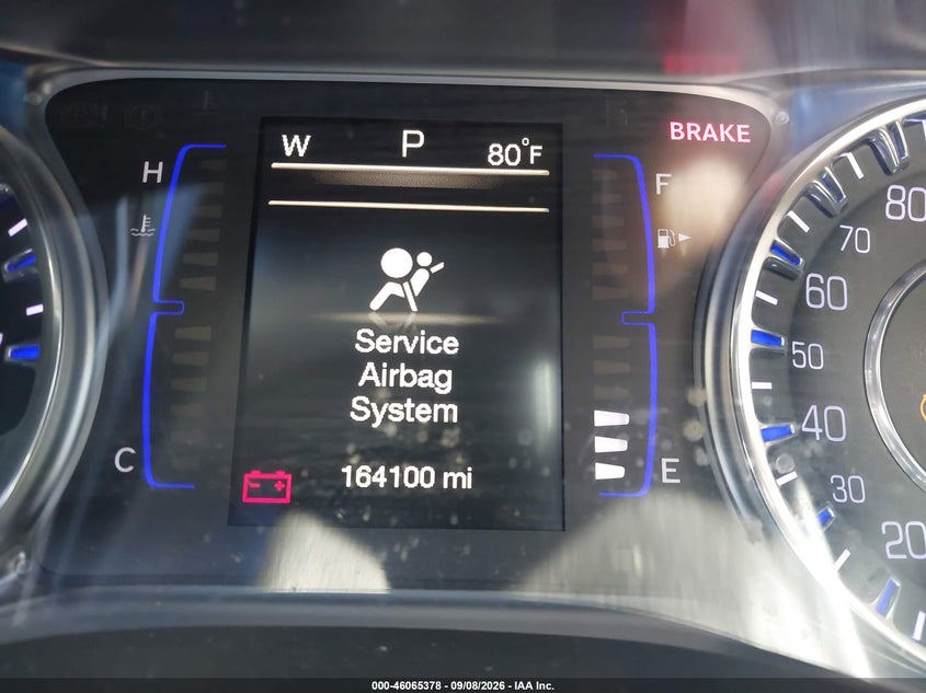 2016 CHRYSLER 200 auction photo 7
