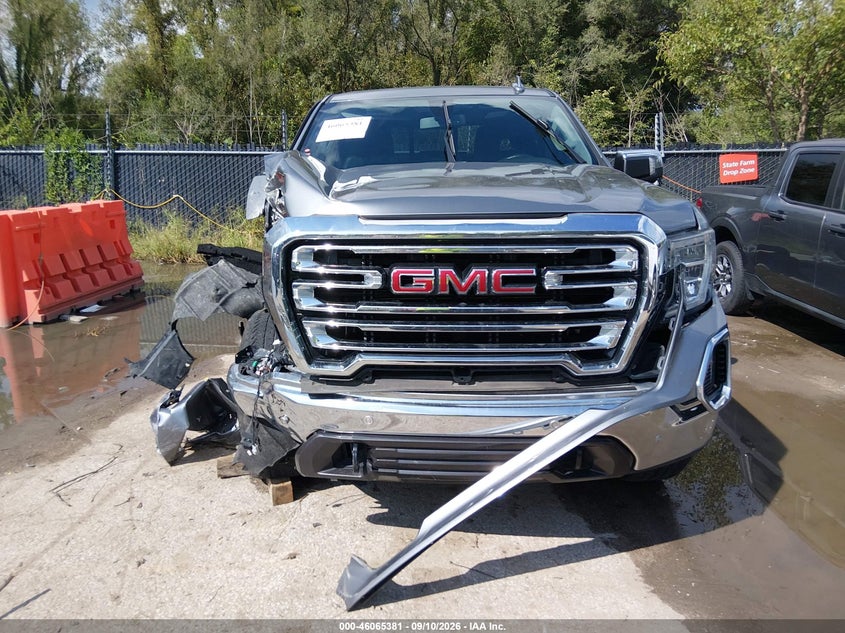 GMC SIERRA 1500 - zdjęcie 13