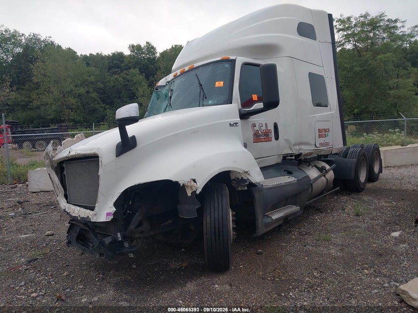 2019 INTERNATIONAL LT auction photo 2