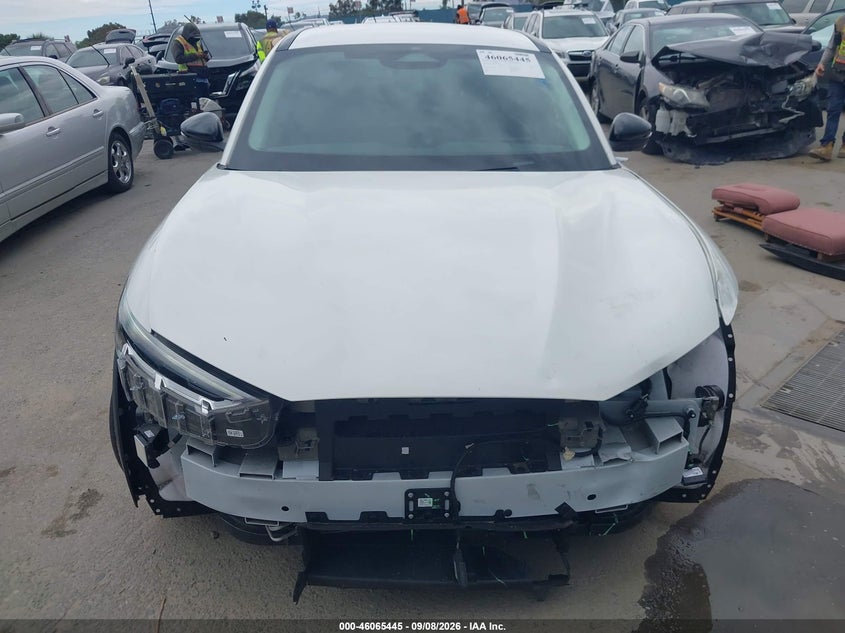 FORD MUSTANG MACH-E - zdjęcie 13