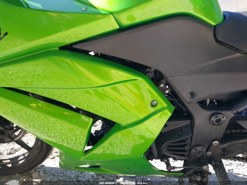 KAWASAKI EX250 2012