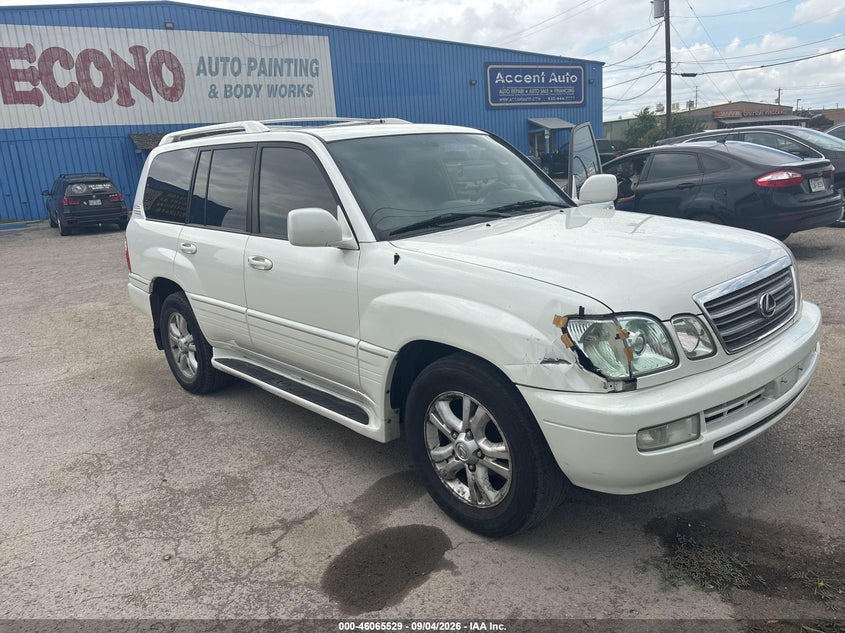 2004 LEXUS LX 470 auction photo 1