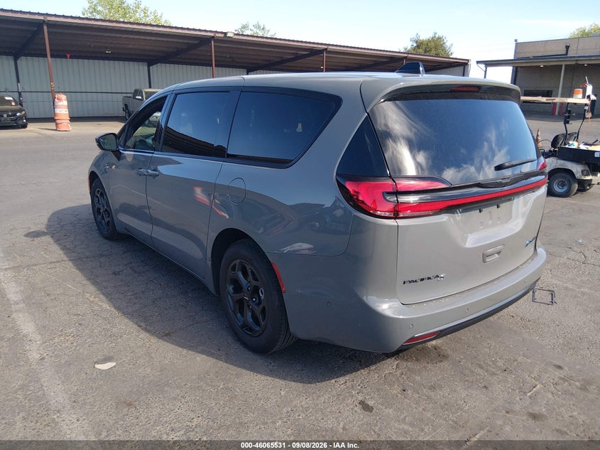 CHRYSLER PACIFICA HYBRID - zdjęcie 3
