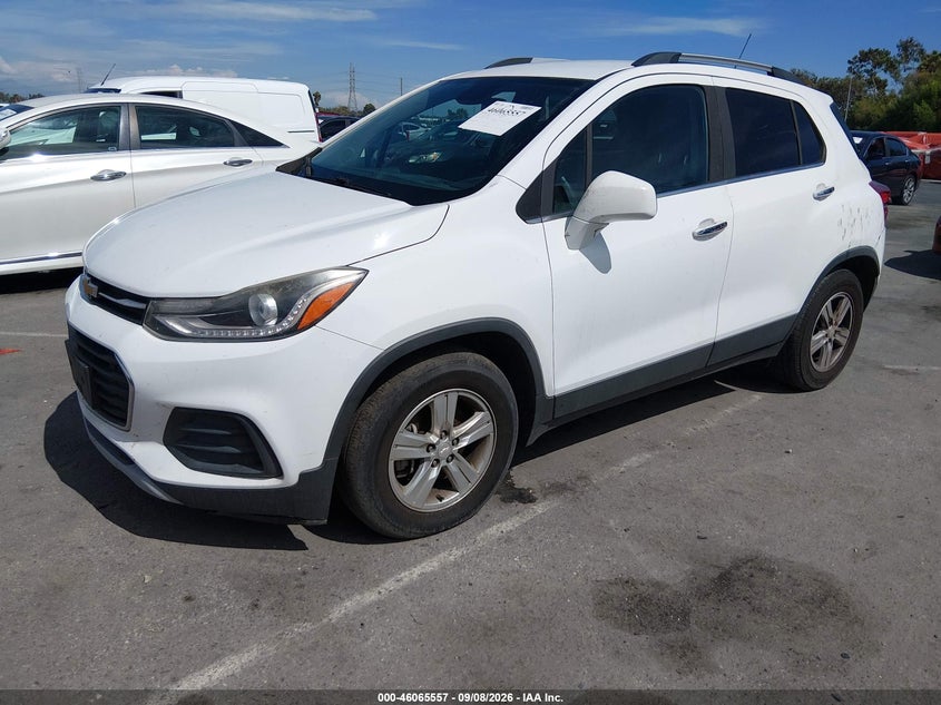 2017 CHEVROLET TRAX auction photo 2