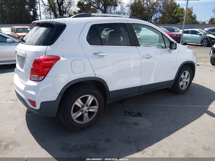 2017 CHEVROLET TRAX auction photo 4
