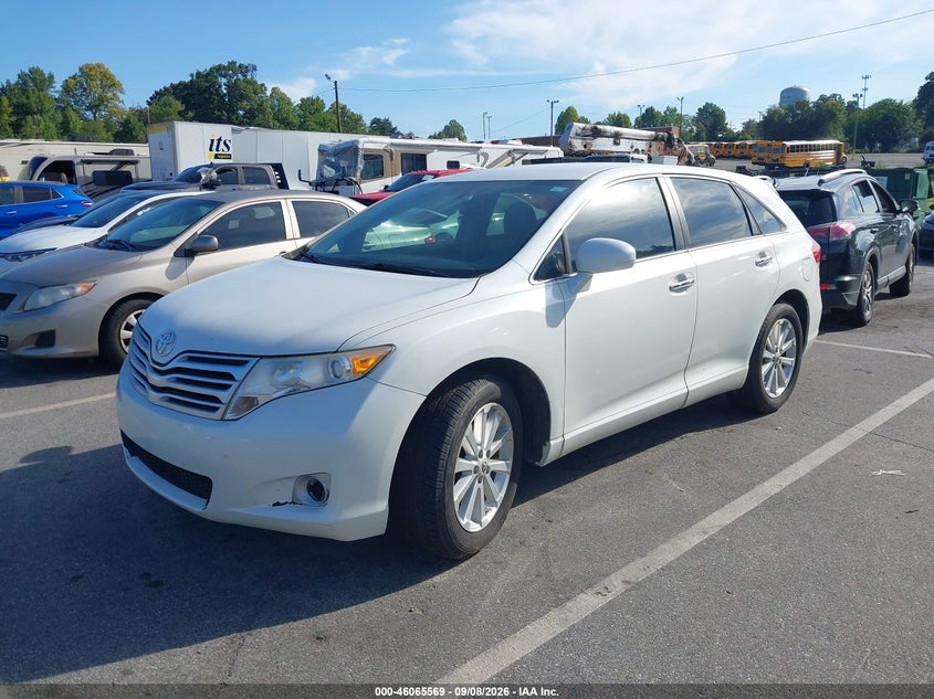 2012 TOYOTA VENZA auction photo 2