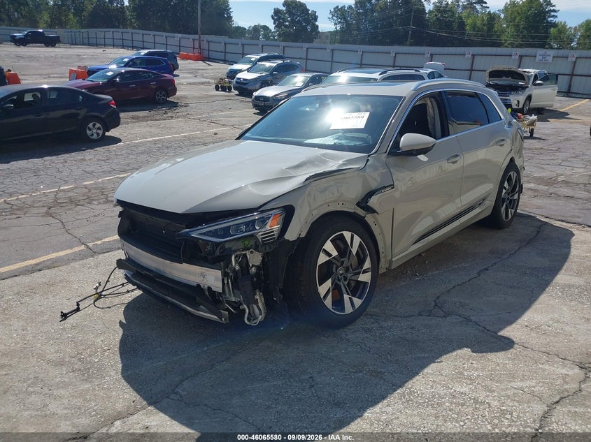 Vin: wa1laagexnb025284, lot: 46565107, audi e-tron premium plus quattro 20222