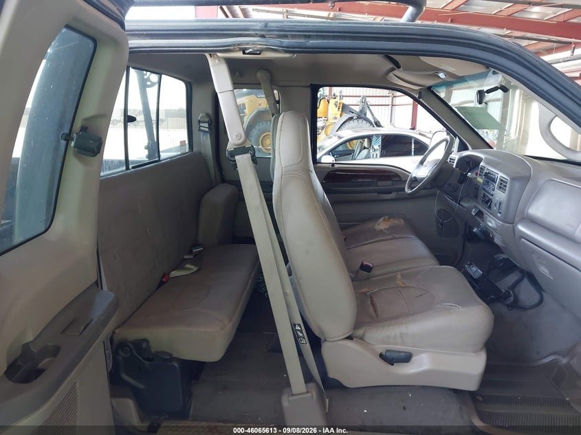 2000 FORD F-250 auction photo 8
