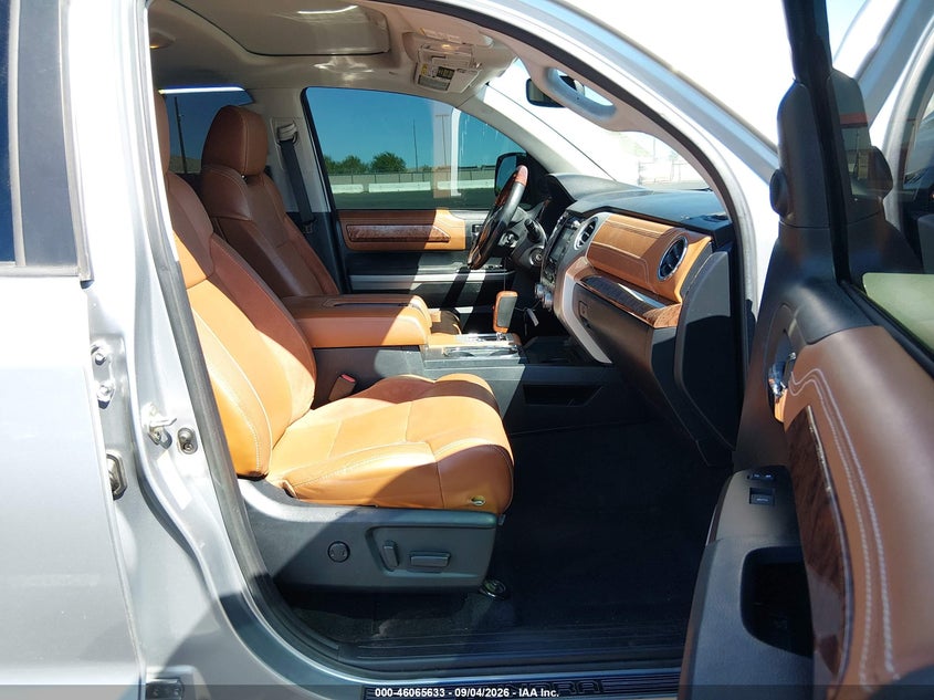 2019 TOYOTA TUNDRA auction photo 5