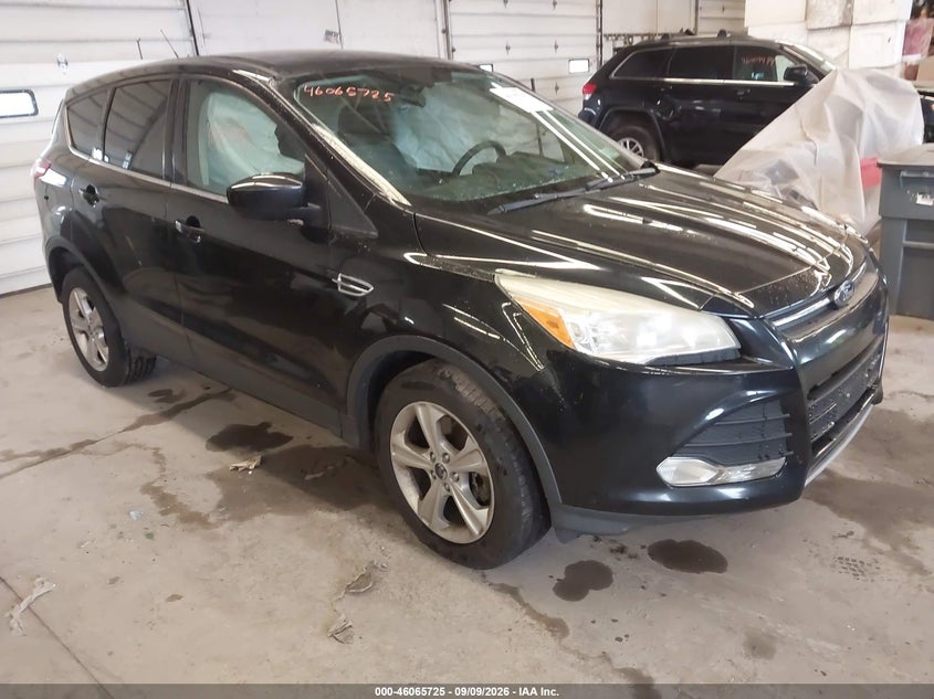 Vin: 1fmcu9g95dud30270, lot: 46565252, ford escape se 20131