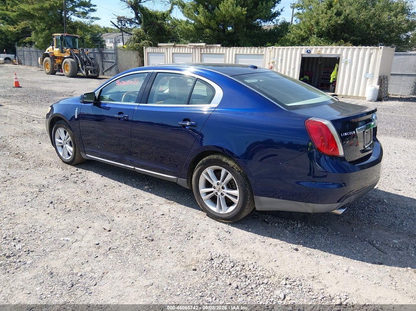 2011 LINCOLN MKS auction photo 3