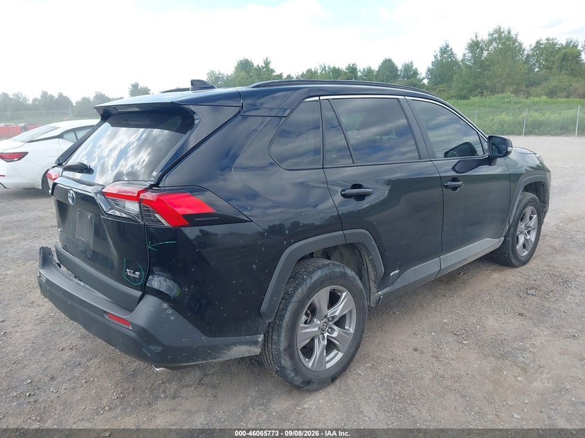 TOYOTA RAV4 HYBRID - zdjęcie 4