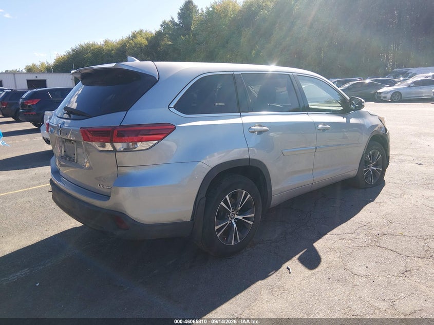 Vin: 5tdbzrfh0js825695, lot: 46565337, toyota highlander le plus 20184