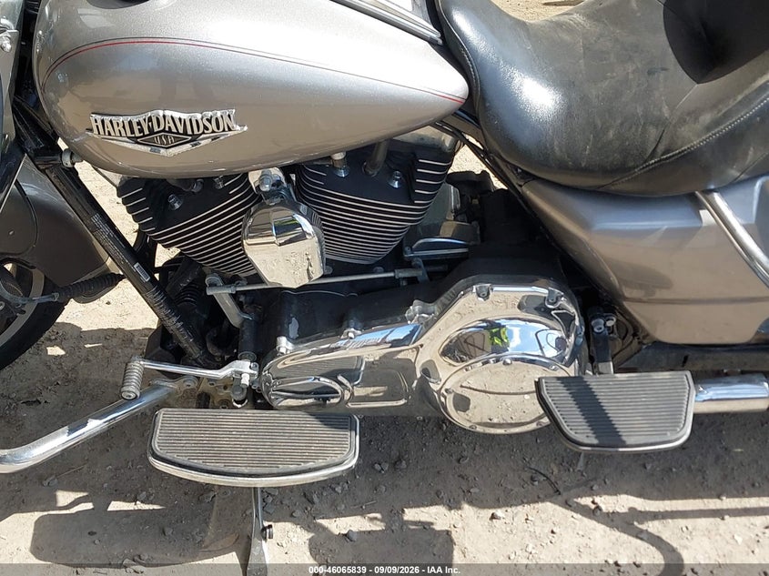 HARLEY-DAVIDSON FLHR 2016