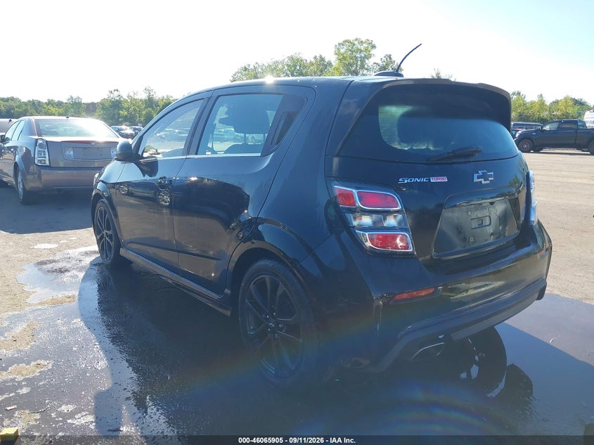 2018 CHEVROLET SONIC auction photo 3