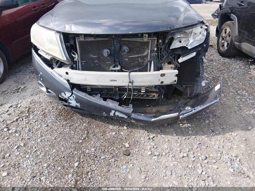 2014 NISSAN PATHFINDER auction photo 6